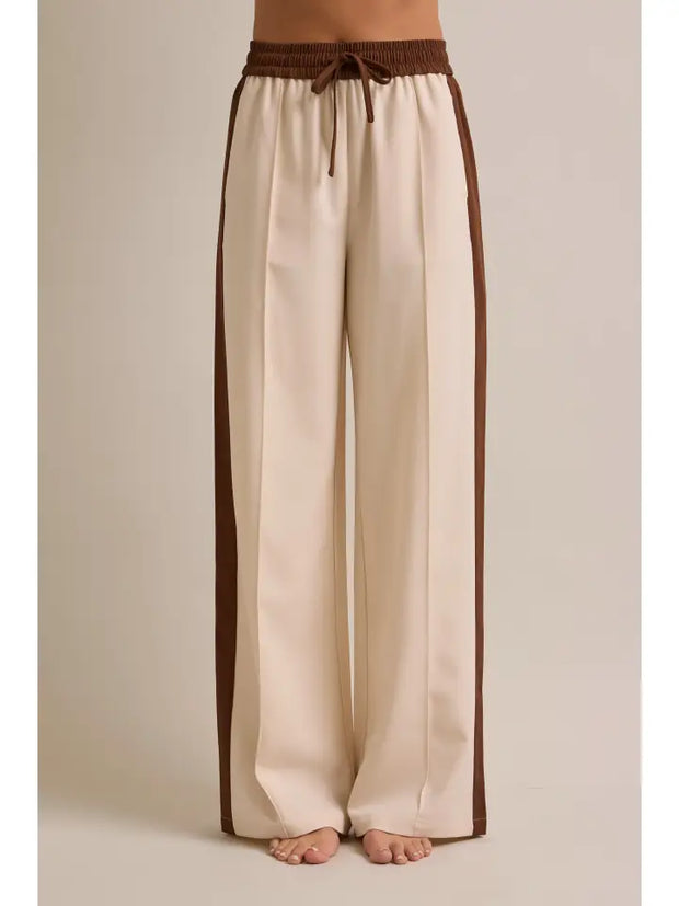 Clara Pants Set with Contrast Stripe NB