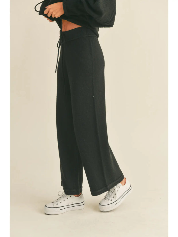 NB Black ribbed sweater pants