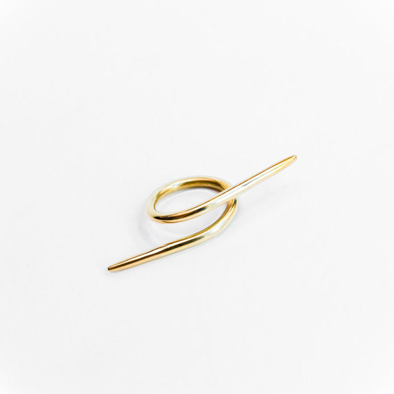 Avenue Chic Brass Barbed Wire Ring - The Gathering Shops
